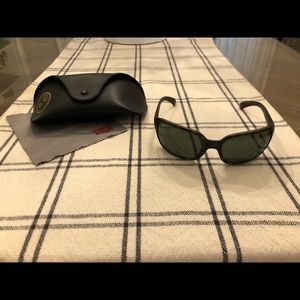 Ray Ban Brown Tortoise Sunglasses